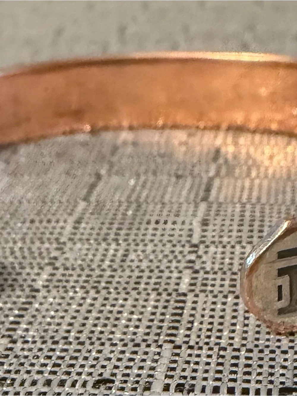 Sabona engraved metallic ring in mixed silver and rose gold tones